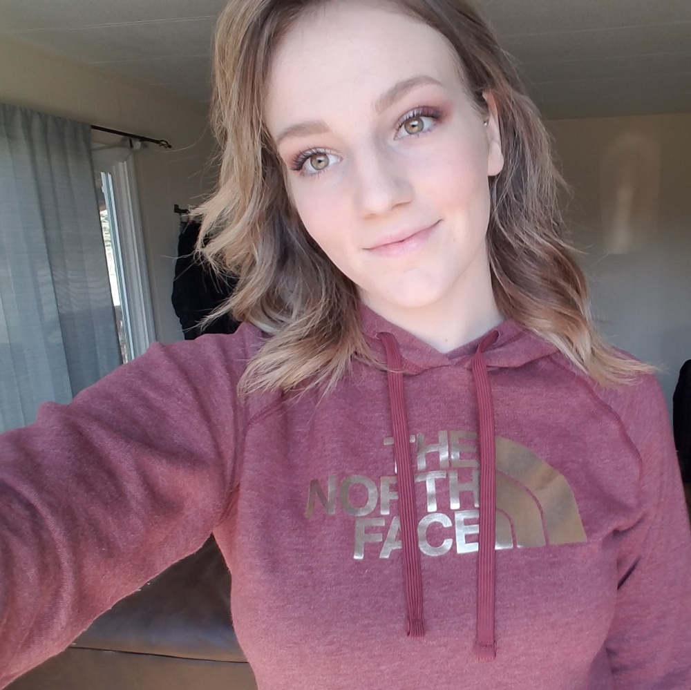 Meet your Posher, Kendra